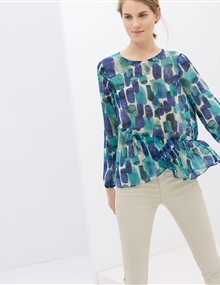 Blusa estampada efeito aguarela